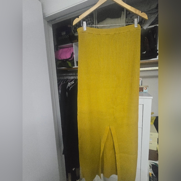 Free People Gold Maxi Pencil Skirt Casual - Picture 2 of 3